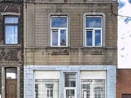 maison de 240 m² à rénover entièrement ! beau potentiel