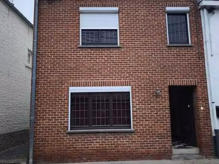 ? maison à fort potentiel – 6 chambres – jardin bien orienté