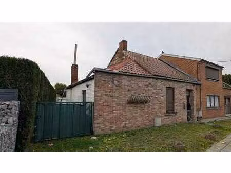 ghlin - rue du temple 79