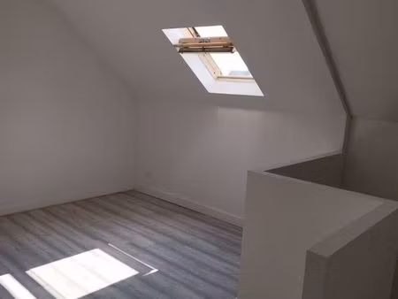 location maison de ville spacieuse (sans extérieur)