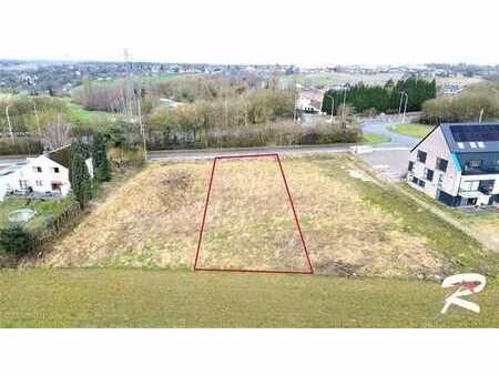 terrain de 1006m² - constructible - lot 5