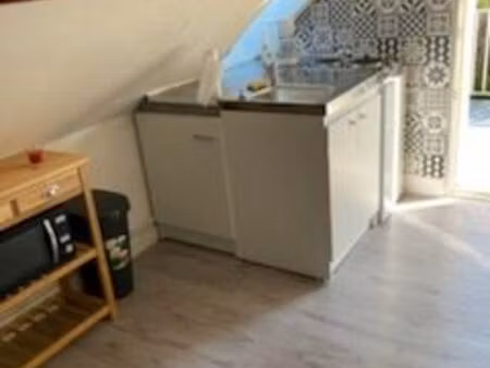 studio meublé toutes charges comprises