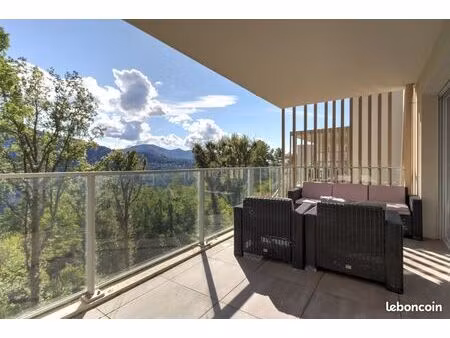 appartement 4 pièces 74 m²