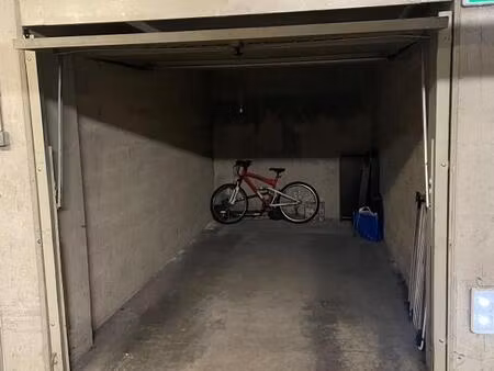 vente garage box rue goudard