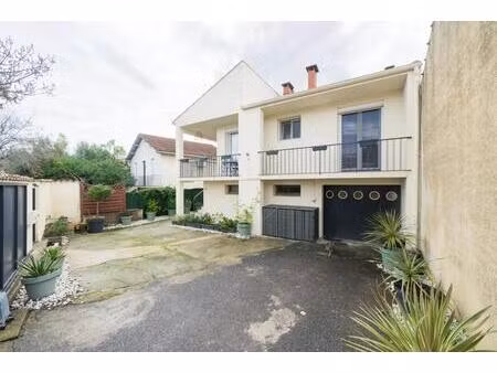 maison de 8 pièces de 170 m² à mauguio