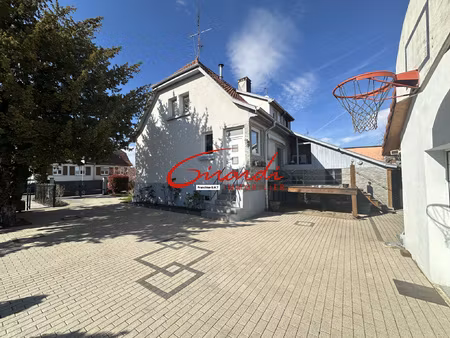 proche ruelisheim- maison jumelee 105m2 de surface aménagée