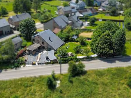 charmante maison avec grand jardin à gembes