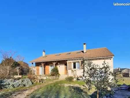 maison 6 pièces 163 m²