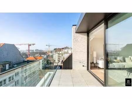 appartement duplex sur le toit nouvellement construit
