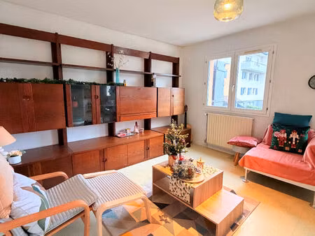 à louer - appartement t3 meublé avec jardin