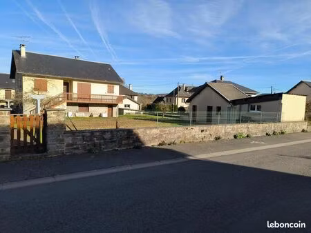 maison 6 pièces 93 m²