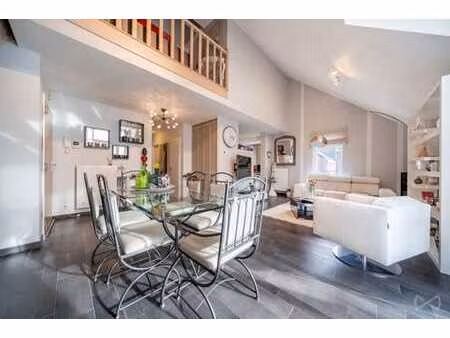 appartement duplex 3 chambres avec terrasse et parking – awa