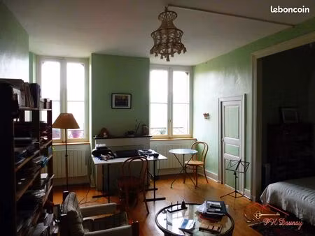 appartement 3 pièces 73 m²