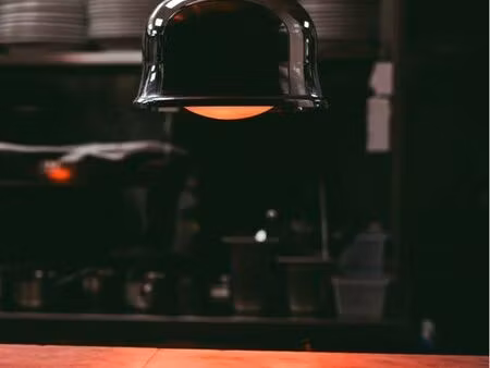 ⭐ à vendre – fond de commerce restaurant réputé à narbonne – 115 000