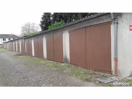 montlucon garrage proche ecole gendarmerie