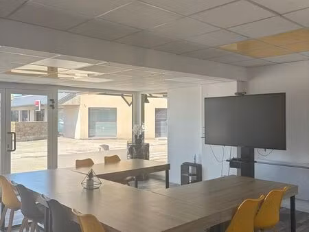 local commercial 107 m² onet-le-château