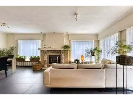 maison familiale spacieuse avec de nombreuses options à oost