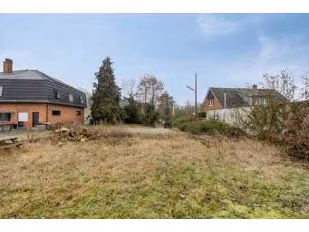 terrain à bâtir pour maison individuelle – situation idéale