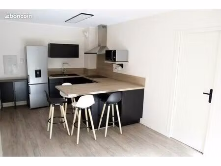 location appartement type t1 millau