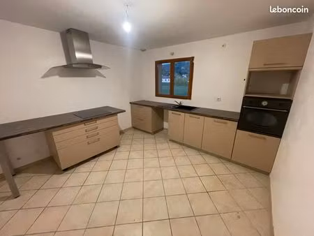 maison centre douvres