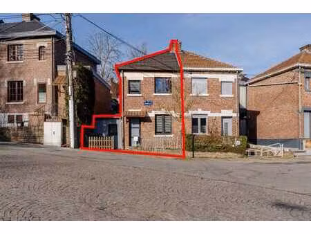 charmante maison idéalement située à seraing