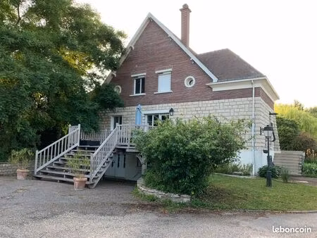 propriété de charme avec grand parc