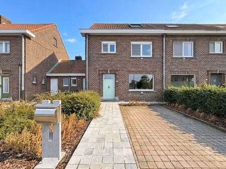 maison familiale clé en main avec jardin  sauna à zulte