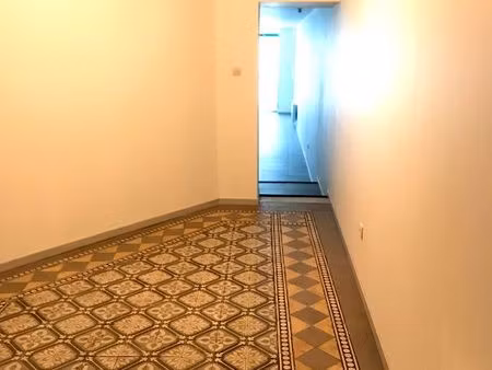 loue surface commerciale centre ville