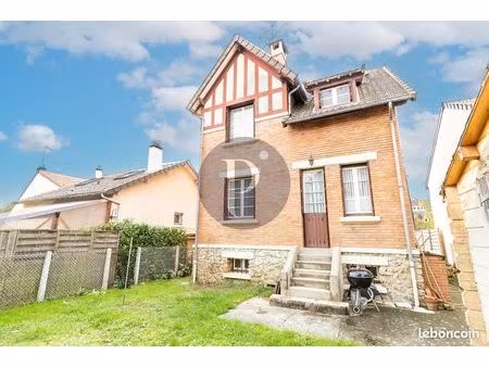 propriété 5 pièces 80 m²