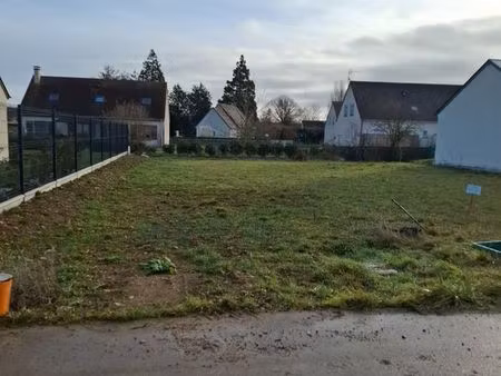 terrain à batir cesny aux vignes
