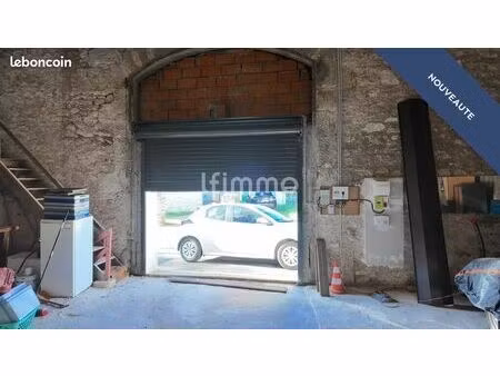 local 240 m² vinassan