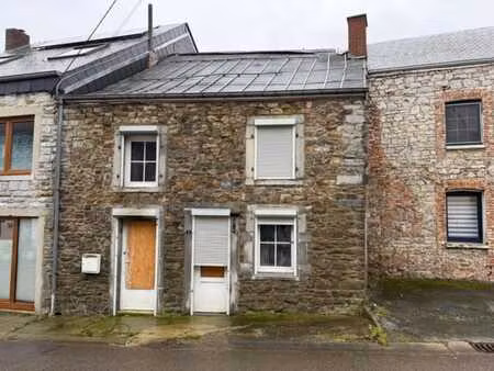 maison avec jardin totalement à rénover