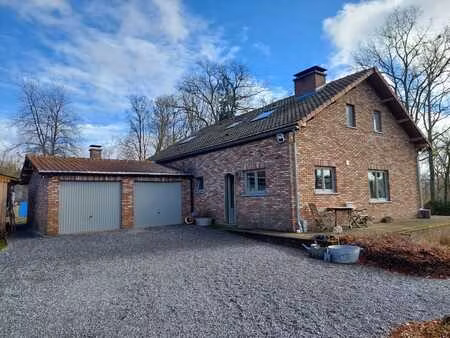 maison complètement rénovée à petigny