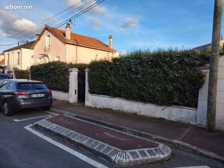 360 m2 - bords de marne quartier rive charmante