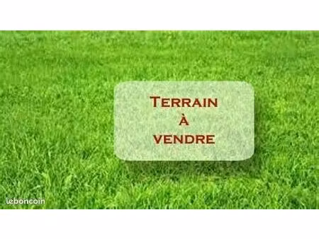 terrain 270 m² mallemort