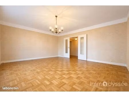appartement 5 pièces 103 m²