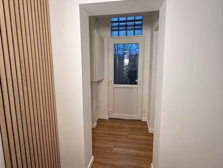 appartement rénové 1 ch. – jemeppe