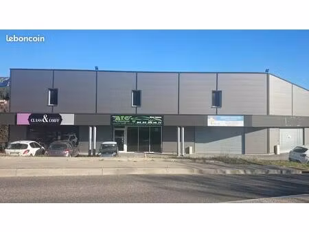 local commercial 371 m² roquevaire