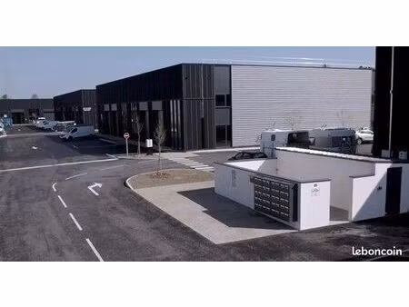 local 150 m² trévoux