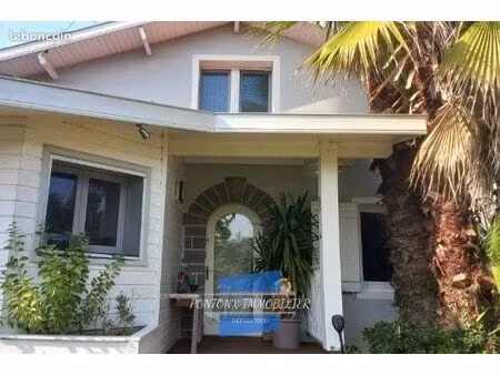 maison 6 pièces 121 m²