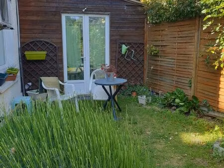 appartement 3 pièces 45 m2 avec jardin parivatif - 1 seule chambre