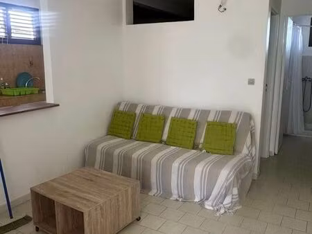 t2 à louer au vauclin