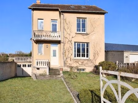 maison 4 pièces 105 m²