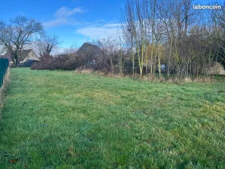 terrain constructible au cœur d’un bourg à 18km de caen