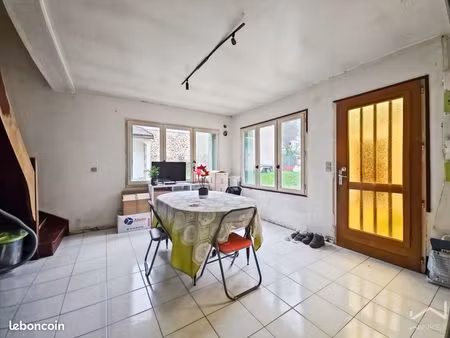 maison 6 pièces 115 m²