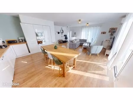 maison 5 pièces 95 m²