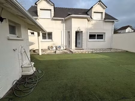 maison 6 pièces 129 m²