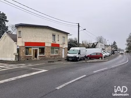 boutique 60 m² brunoy