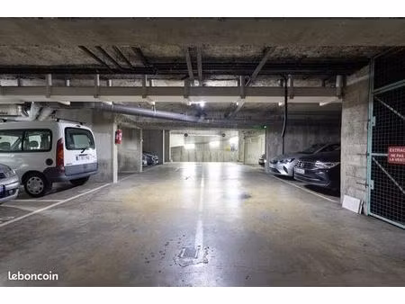 parking montreuil