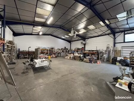 local d'activité 280 m²